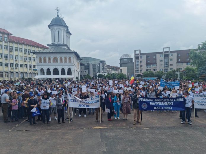 protest-invatamant-(9)