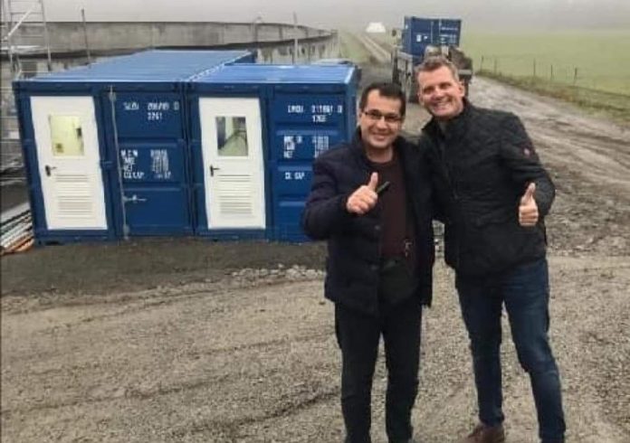 received_982733098888658-1078x759