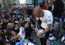 Alexandru Mitriță, copleșit de fani: Nu mă așteptam să văd atâta lume