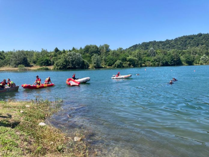 084f7003-505d-4be4-8814-872635a39fe9