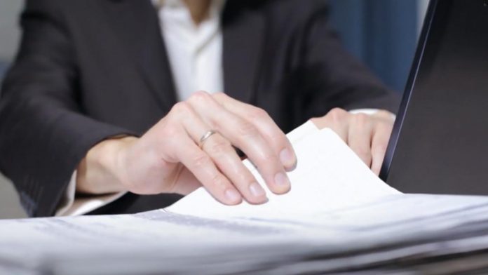 Angajare la un liceu din Târgu Jiu