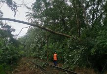 Trenuri cu întărzieri de peste 5 ore din cauza furtunilor