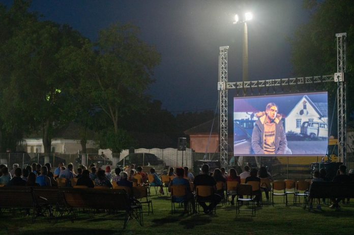 film in sat pestisani (1)