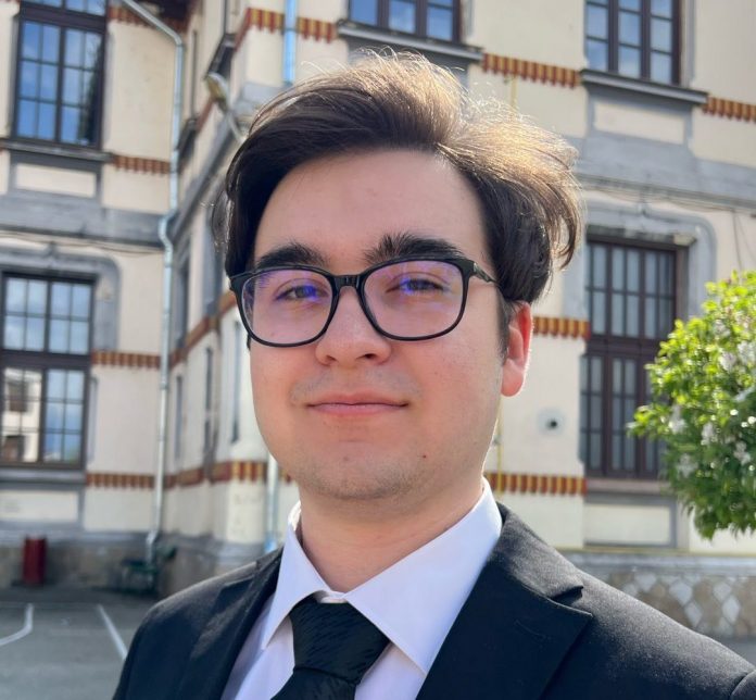 mihai-bratu-1080x1000