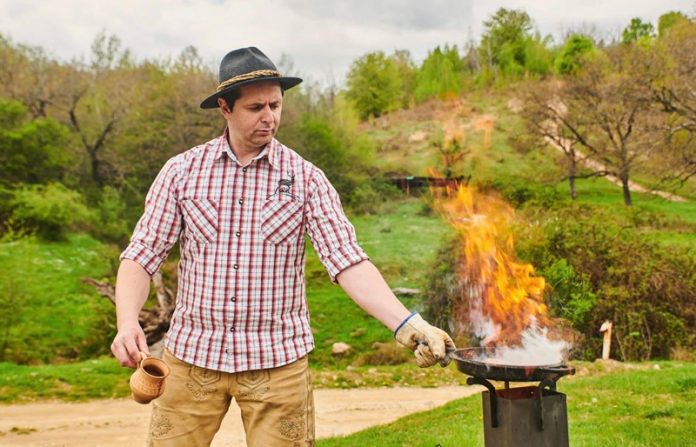 371235904_880671606809198_4493118978470219912_n