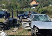 Dezmembrau mașini fără autorizație în satul Ploștina