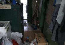 FOTO| Azi-noapte: Un urs a intrat ÎNTR-O CASĂ din Alimpești!