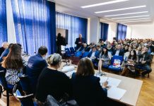Discuții privind tăierile bugetare, la Prefectura Gorj