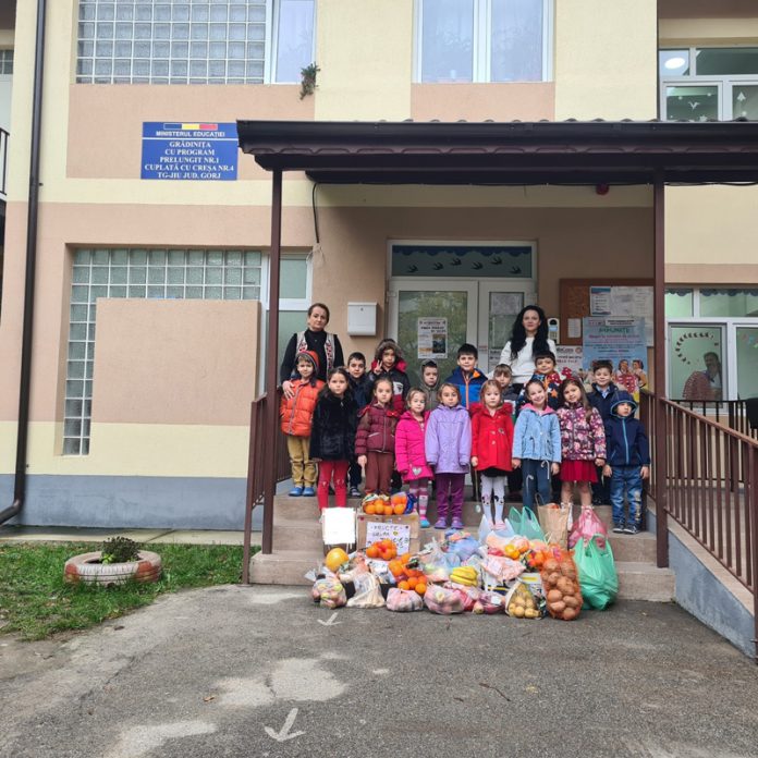 f2b36aaa-8b5e-4058-a3f4-5972410d769c