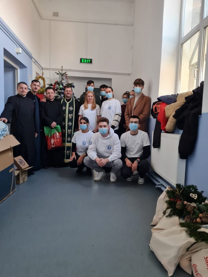 413922626_375421501666102_5050883816630989032_n