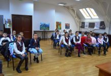 Elevii unei școli din Târgu Jiu, premiați la Biblioteca Județeană