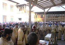 Mănăstirea Tismana şi-a sărbătorit cel de-al doilea hram al sfântului lăcaş monahal! – „Dintre toate făpturile lui Dumnezeu, Fecioara Maria s-a învrednicit datorită curățeniei sufletești și a vieții dumnezeiești să fie aleasă de Tatăl cel ceresc ca Mamă a Fiului Său”!