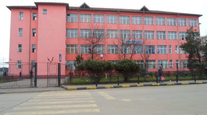 scoala nr 1 rovinari