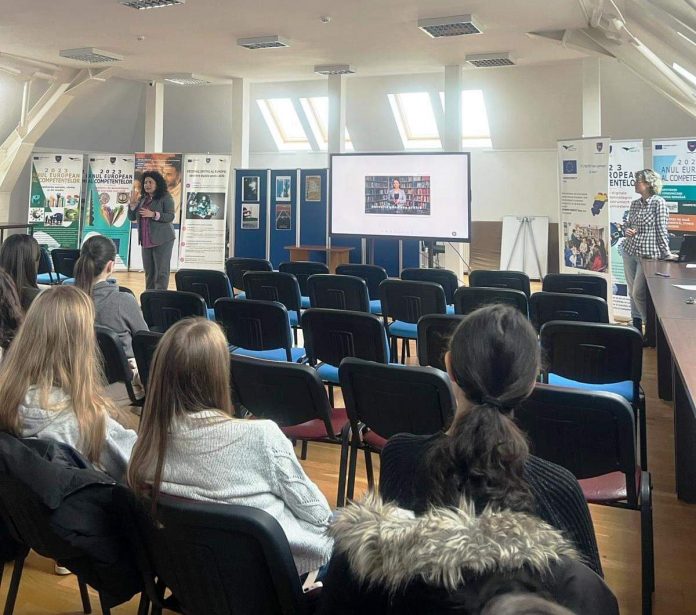 Ateliere de educație media, la Biblioteca Județeană