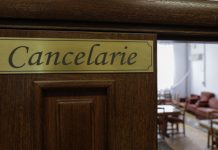 Cresc salariile directorilor de școli