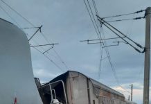 Trenuri anulate după deraierea unui marfar plin cu cereale
