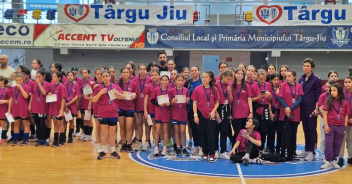 426175287_305640032169364_6589864495543189392_n