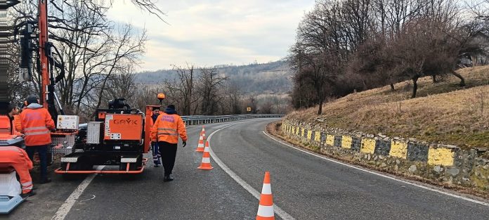 Lucrări de siguranță rutieră pe DN 67
