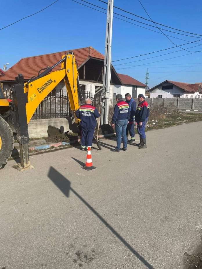 Echipele Aparegio fac debranșări pe trei străzi din Târgu Jiu