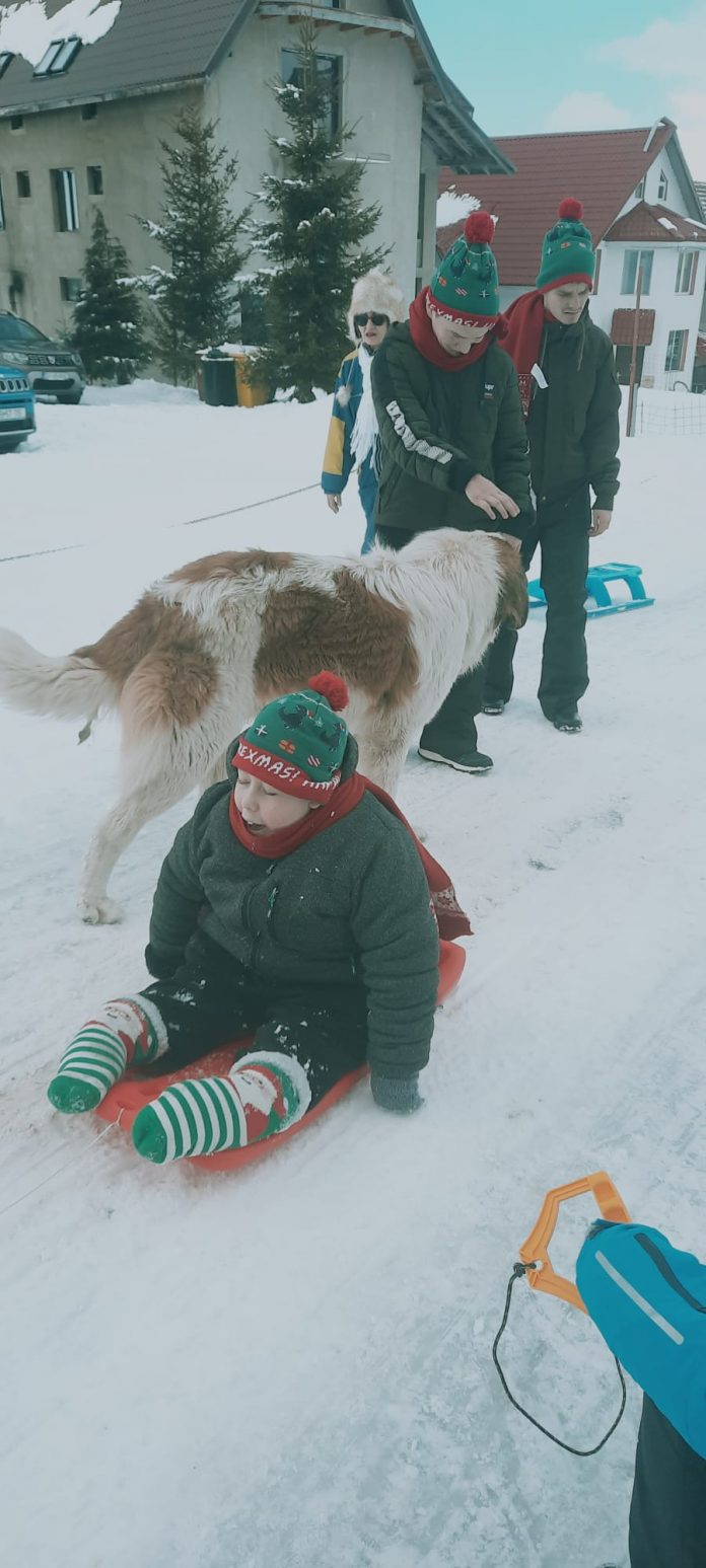 Tabără la Rânca pentru copiii din sistemul de protecție socială