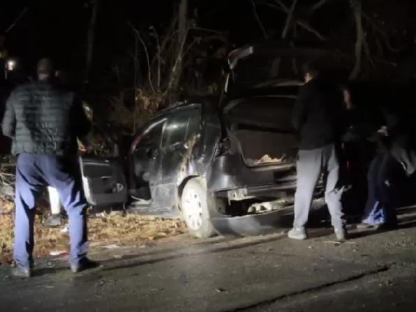 FOTO/VIDEO: Accident la Cărbunești, cinci victime – din primele informații