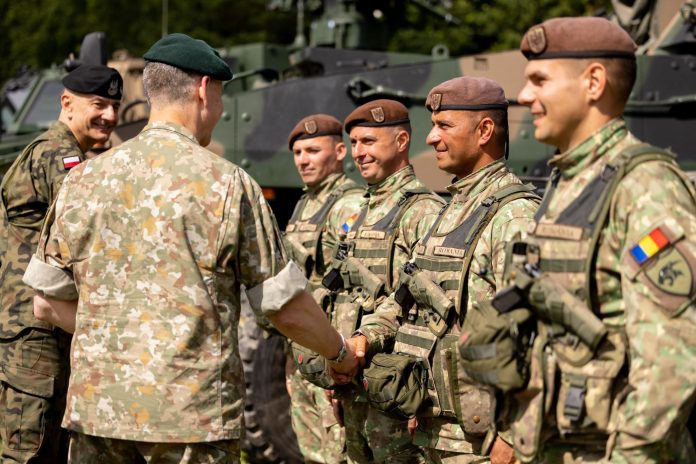 Instruirea populației în caz de război. Întâlnire a parlamentarilor cu reprezentanții MApN