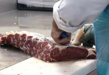 O măcelărie, cantina unui spital, dar și doi veterinari, pe lista sancționaților DSVSA