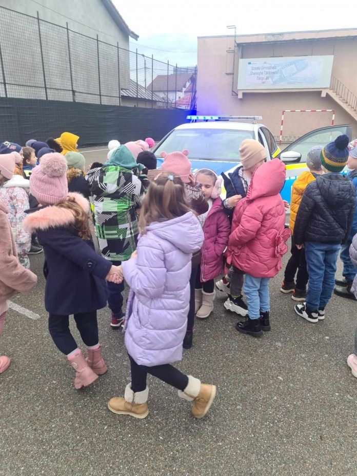 Acțiuni ale Poliției Gorj în rândul elevilor