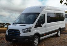 Noi microbuze electrice pentru elevii din Gorj