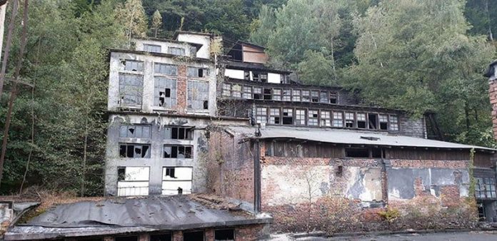 Exploatarea grafitului de la Baia de Fier, blocată de politicieni. Parlamentar: Proiectul a fost spulberat de Virgil Popescu