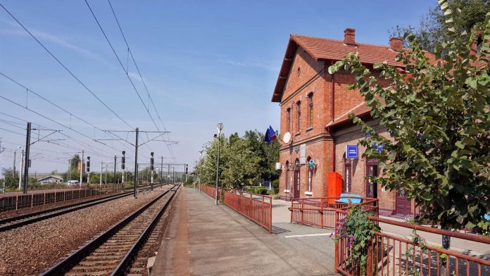 Program pentru refacerea caselor memoriale şi a unor gări de patrimoniu