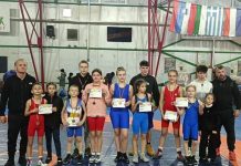 Medalii obținute de luptătorii motreni