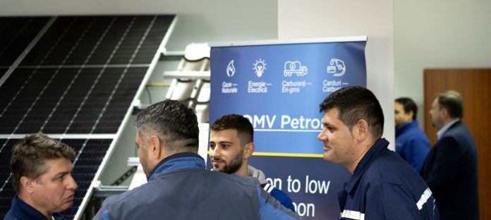 Centrul RenewAcad din Rovinari a pregătit 54 de cursanți pentru meserii verzi