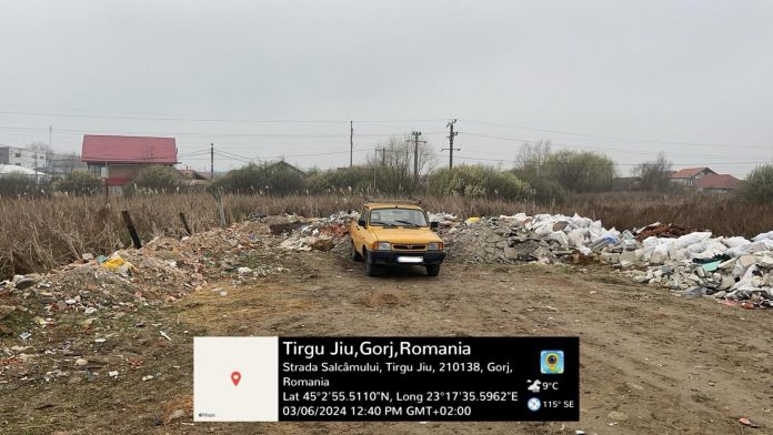 Târgu Jiu: Garda de Mediu a confiscat mașina cu care se cărau deșeurile în cartierul Panduraș
