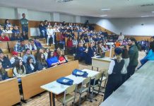 Reprezentanți ai UCB Târgu Jiu, la pas prin liceele din județ