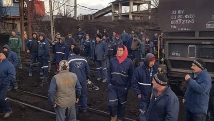 CEO a băgat în concediu obligatoriu peste 6.000 de salariați!