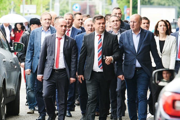 Și-au depus candidaturile la Biroul Electoral Județean