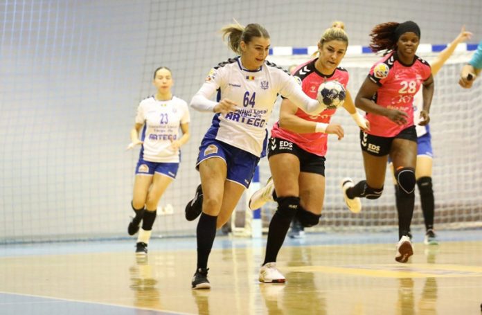 61003515-032a-4e94-98ee-886d0f49ad81