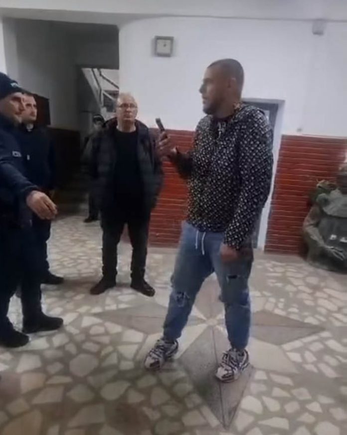 Arest la domiciliu, respectiv control judiciar, pentru cei doi bărbați care au ultragiat polițiștii, la Târgu Jiu