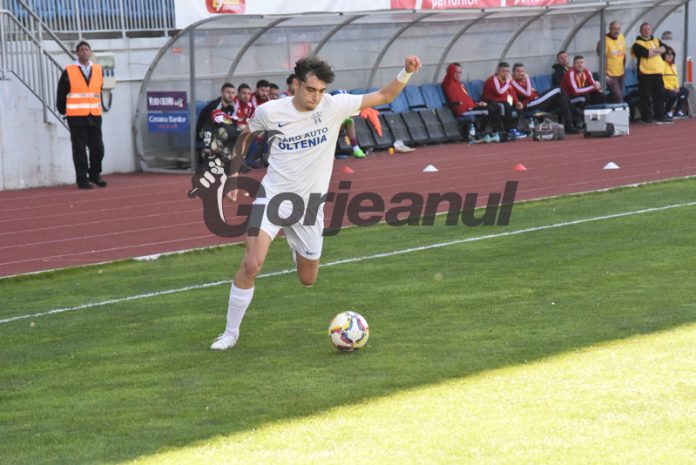 bfd970de-cfd6-49b9-bcf7-dd9a70e22767