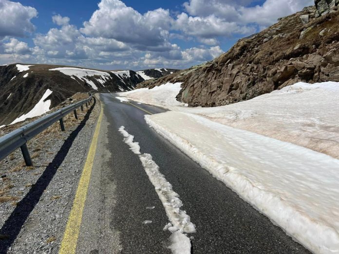 SCANDAL| Deputatul USR, Radu Miruță, atac la DRDP Craiova pentru nedeschiderea DN 67C – Transalpina. DRDP Craiova: Participanții la trafic nu sunt în siguranță!