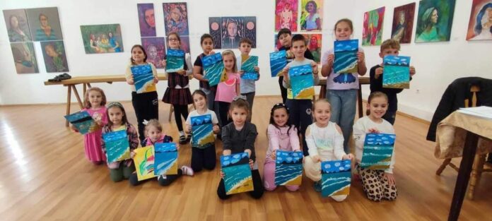 Atelier de cultură, știință și pictură, la Muzeul Județean