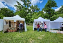 Tradițiile și costumele gorjenești, prezentate în cadrul unui festival de la Chișinău