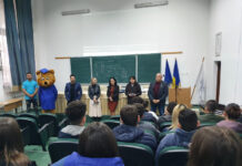 UCB Târgu Jiu a poposit la 30 de licee din județ