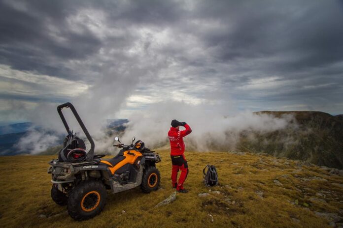 Intervenție Salvamont în zona vârfului Nedeia