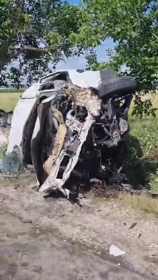 FOTO, VIDEO, accident grav! Două femei rănite în coliziunea de la Câmpu Mare