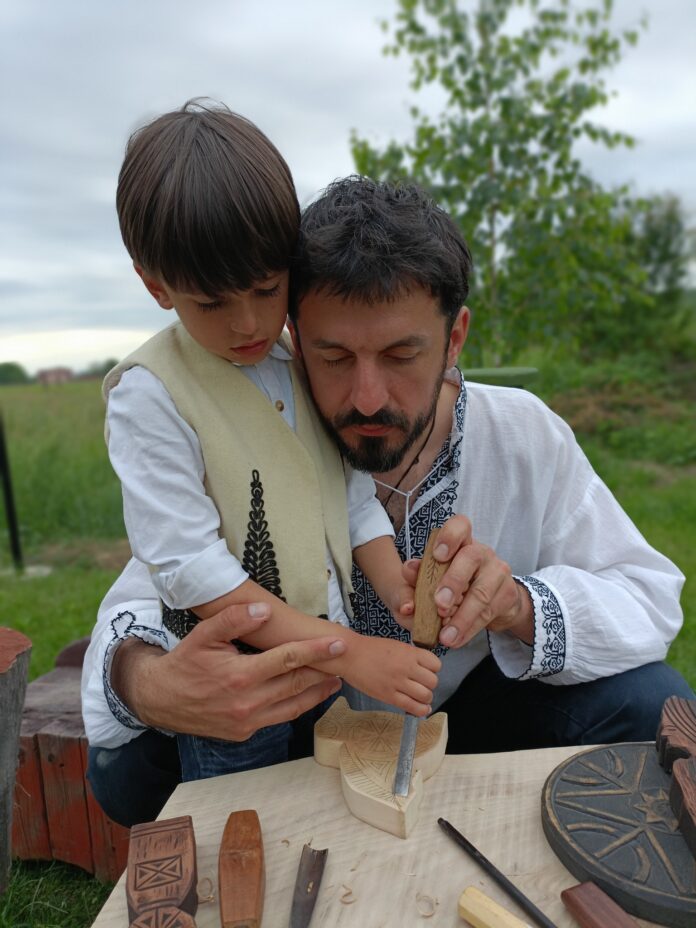Ateliere pentru copii la Festivalul RomânIA Autentică – Hobița, 22-23 iunie 2024!