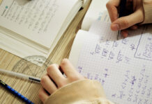 Verificări în Gorj, după Evaluarea Națională. Subiecte „scurse” în timpul examenului