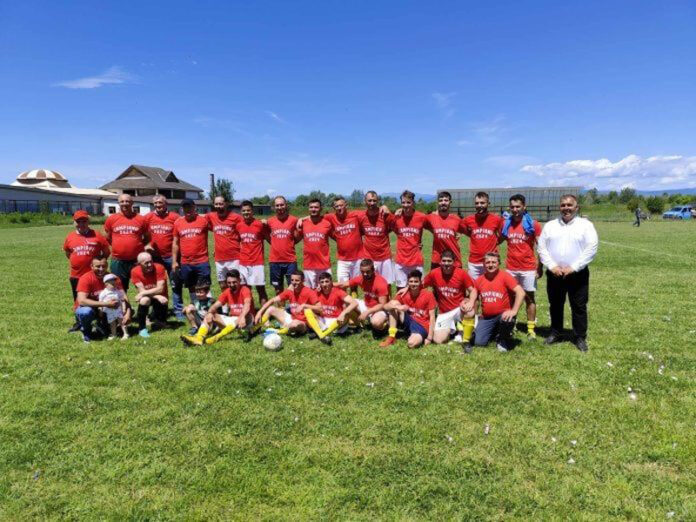 f896c960-090e-4b2b-a4a2-e85b6eb7b630