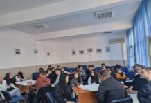 Proiect de tineret dedicat educației împotriva propagării știrilor false